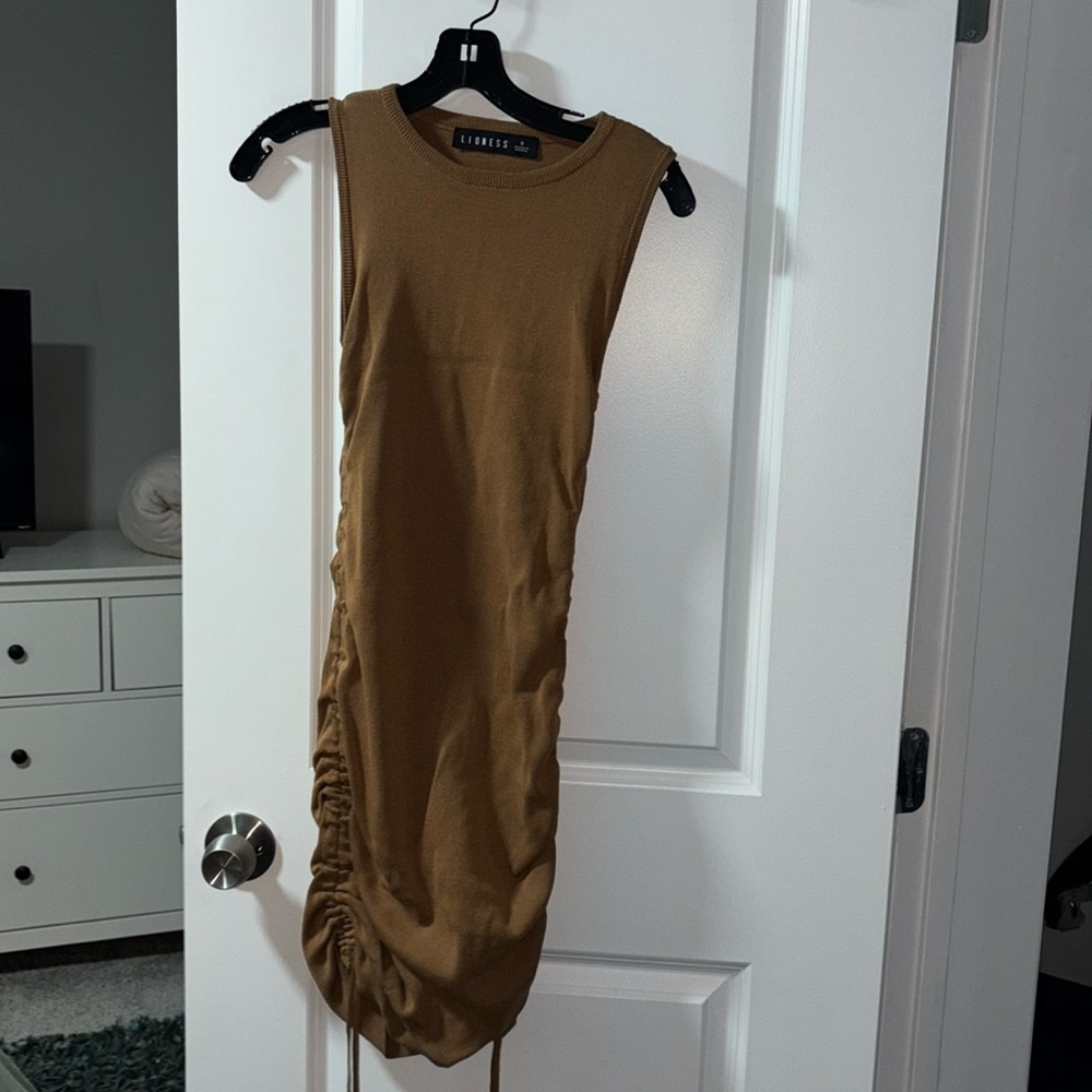 Lioness Dress Women S Brown Tan Hello Molly Ruched Crew Neck Stretch